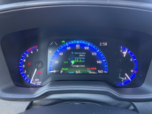 Used 2020 Toyota Corolla LE FWD image 20