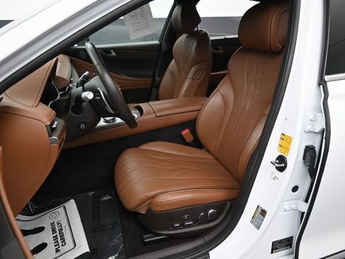 Used 2023 Genesis G80 image 24