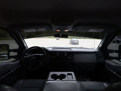 Used 2015 Ford F350 XL image 17