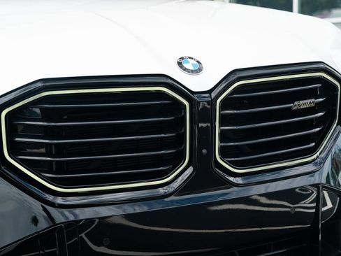 Used 2024 BMW XM AWD/4WD image 6