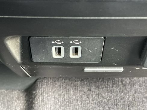 Used 2017 Ford F150 Lariat AWD/4WD image 38