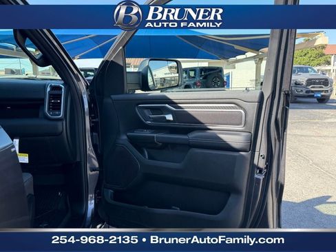 New 2026 RAM 1500 Big Horn AWD/4WD image 13