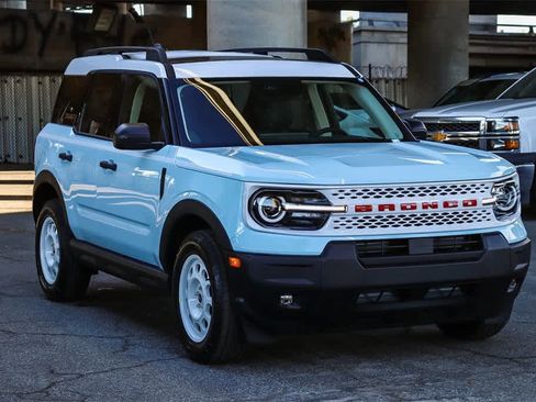 New 2025 Ford Bronco Sport Heritage w/ Convenience Package image 3