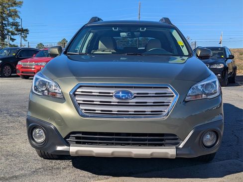 Used 2017 Subaru Outback 3.6R Limited image 10
