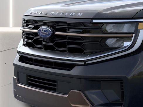 New 2026 Ford Expedition Max King Ranch image 17