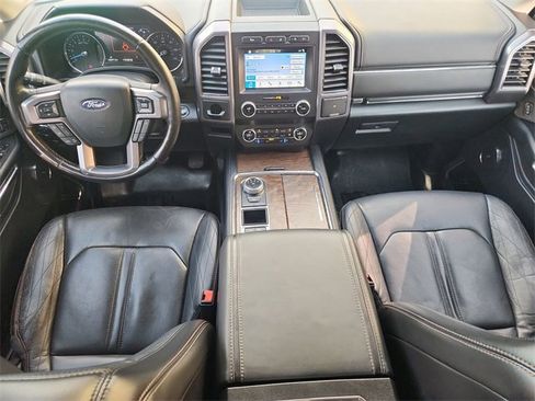 Used 2019 Ford Expedition Platinum image 21