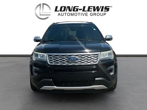 Used 2017 Ford Explorer Platinum AWD/4WD image 11