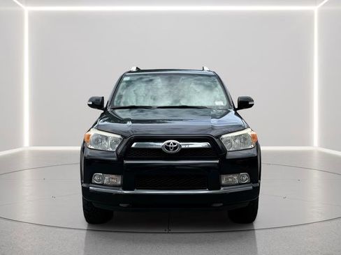Used 2012 Toyota 4Runner SR5 AWD/4WD image 8