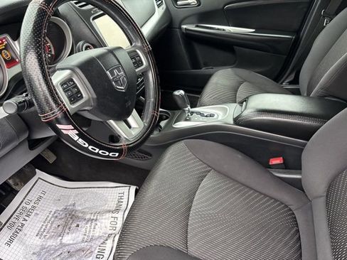 Used 2014 Dodge Journey Limited image 10