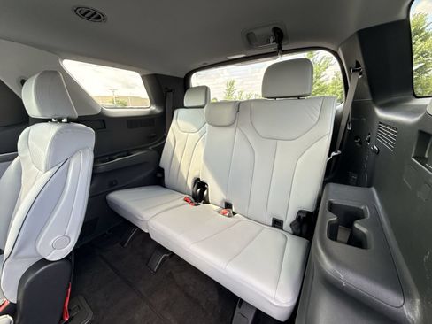 Certified 2025 Hyundai Palisade SEL AWD/4WD image 26