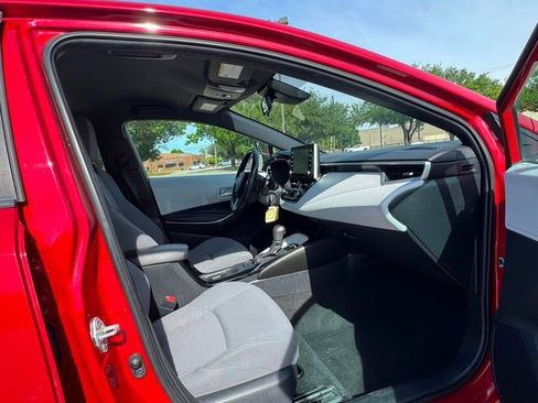 Used 2020 Toyota Corolla SE image 9