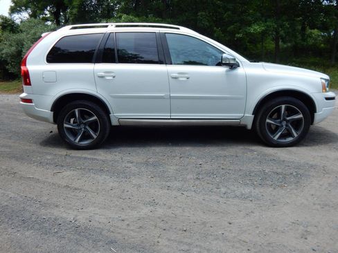 Used 2013 Volvo XC90 3.2 R-Design AWD/4WD image 5