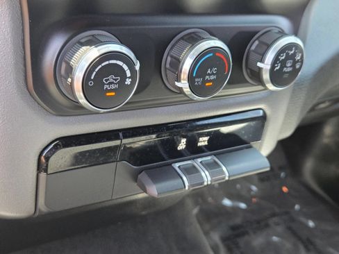 Used 2022 RAM 1500 Big Horn RWD image 22