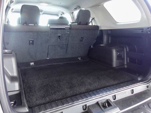 Certified 2022 Toyota 4Runner TRD Off-Road image 30