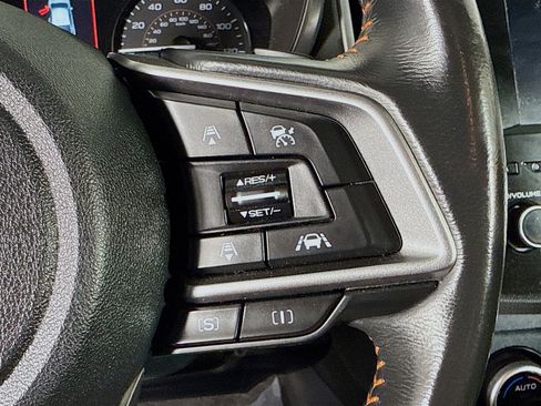 Used 2020 Subaru Crosstrek 2.0i Premium image 15