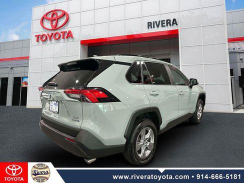 Certified 2023 Toyota RAV4 XLE w/ XLE Grade Weather Package AWD/4WD image 7