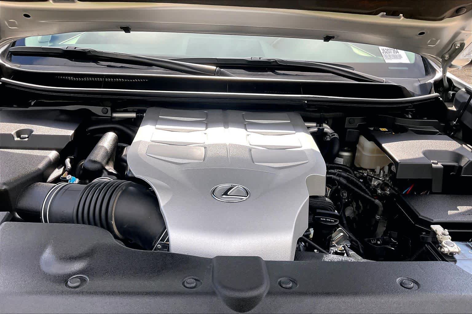 Used 2018 Lexus GX 460 Premium w/ Premium Package AWD/4WD image 32