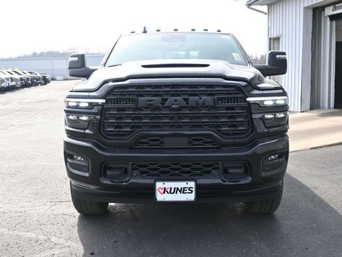 New 2026 RAM 3500 Limited image 8