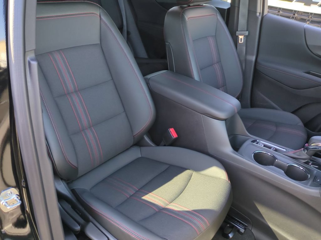 Used 2024 Chevrolet Equinox RS FWD image 27