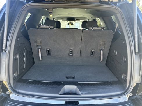Used 2025 Chevrolet Tahoe LT image 18