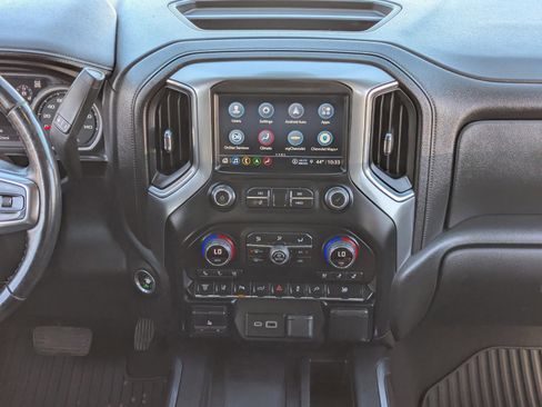 Used 2022 Chevrolet Silverado 3500 LTZ w/ LTZ Plus Package image 17