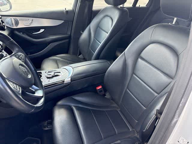 Used 2019 Mercedes-Benz GLC 300 image 11