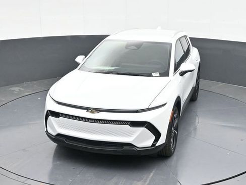 New 2026 Chevrolet Equinox EV LT image 61