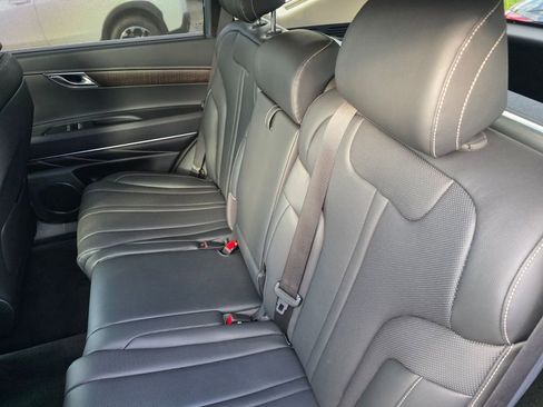 Used 2024 Genesis GV80 2.5T image 15