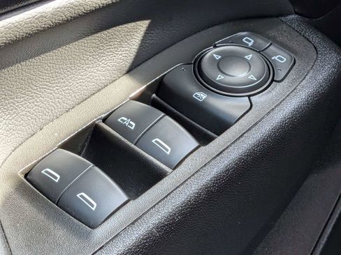 Used 2024 Chevrolet Equinox LT image 24