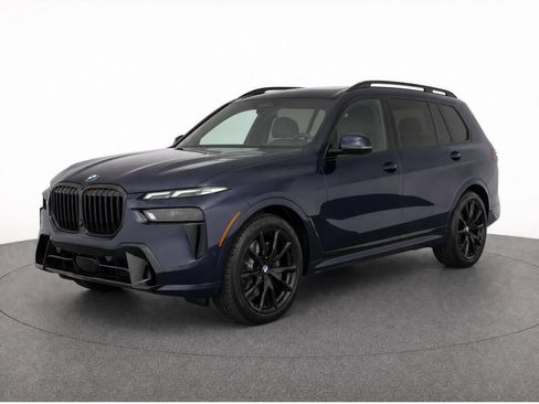 Used 2024 BMW X7 xDrive40i w/ M Sport Package AWD/4WD image 1