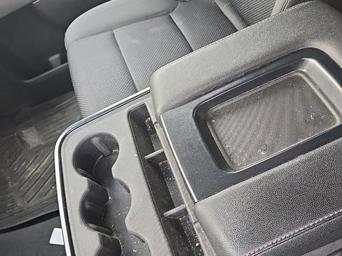 Used 2018 Chevrolet Silverado 1500 LT w/ All Star Edition AWD/4WD image 18