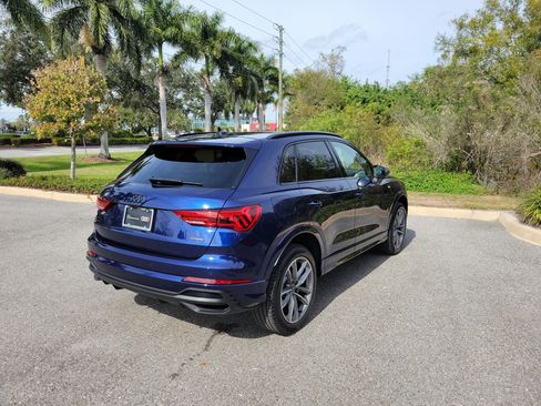 Used 2025 Audi Q3 2.0T Premium w/ Convenience Package image 4
