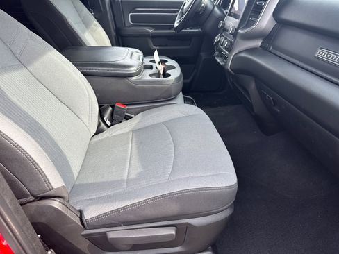 Used 2024 RAM 2500 Big Horn w/ Bed Utility Group image 13