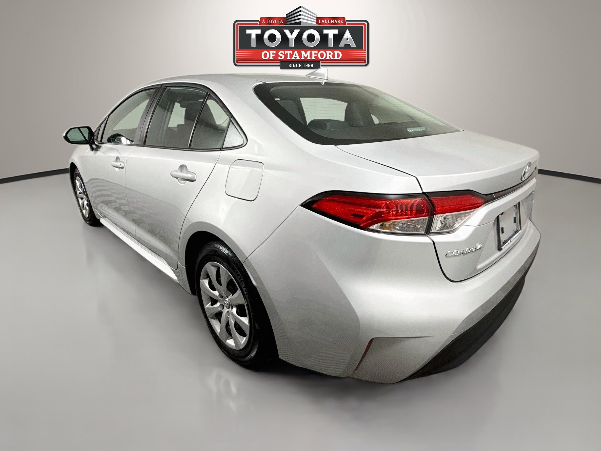 Certified 2026 Toyota Corolla LE FWD image 5