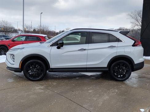 New 2026 Mitsubishi Eclipse Cross Black Edition image 17