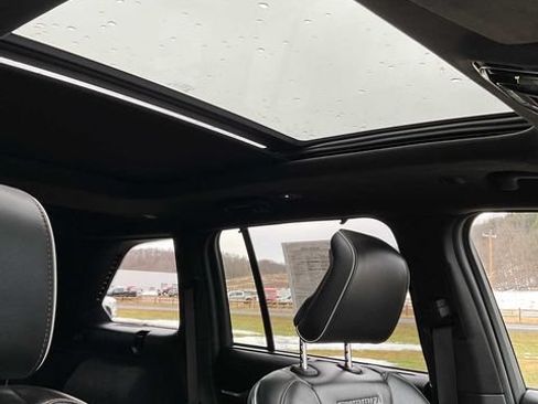 Used 2024 Jeep Grand Cherokee Summit AWD/4WD image 54