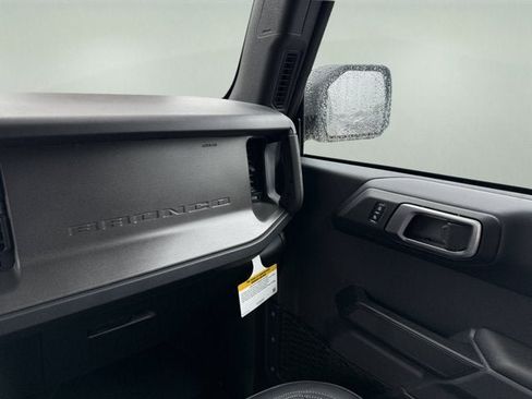 New 2026 Ford Bronco Badlands AWD/4WD image 17