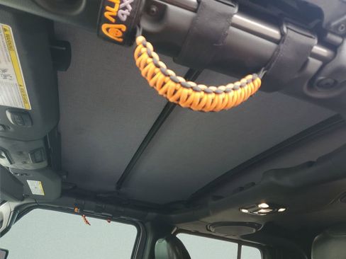 Used 2022 Jeep Gladiator Mojave image 28