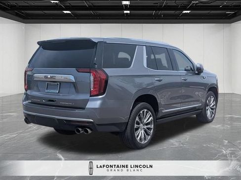 Used 2021 GMC Yukon Denali w/ Denali Premium Package AWD/4WD image 5