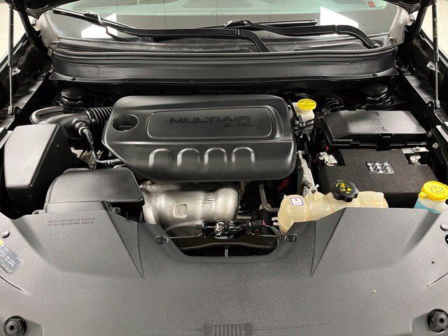 Used 2021 Jeep Cherokee Latitude Plus FWD image 58