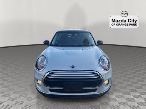 Used 2014 MINI Cooper 2-Door Hardtop image 2