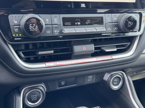 Used 2026 Toyota Grand Highlander Limited image 27