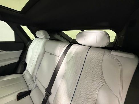 Certified 2024 Cadillac Lyriq Luxury RWD image 27
