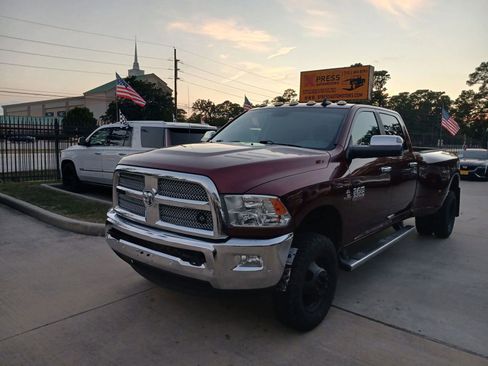 Used 2018 RAM 3500 Lone Star image 1