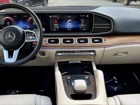 Used 2021 Mercedes-Benz GLE 350 4MATIC w/ Premium Package image 6