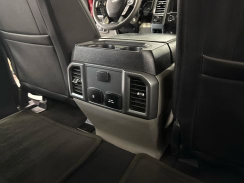 Used 2021 Ford F250 XLT w/ XLT Premium Package AWD/4WD image 42