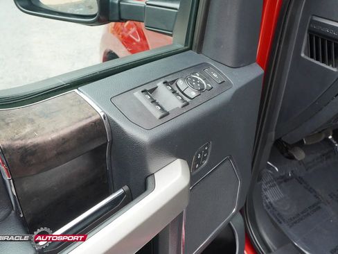 Used 2022 Ford F350 Lariat w/ Lariat Ultimate Package image 19