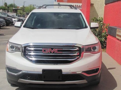 Used 2017 GMC Acadia SLT AWD/4WD image 5