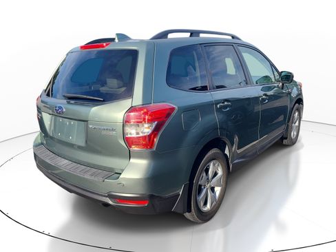 Used 2016 Subaru Forester 2.5i Premium w/ Protection Package #1 AWD/4WD image 9