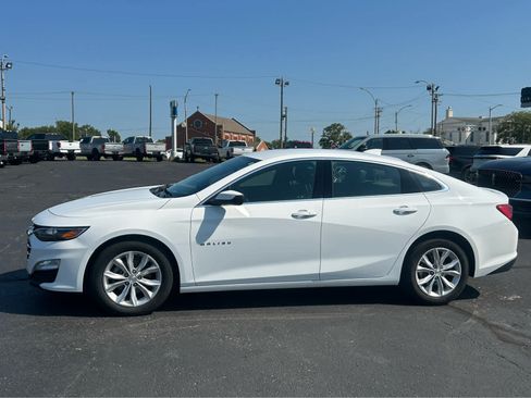 Used 2025 Chevrolet Malibu LT FWD image 1